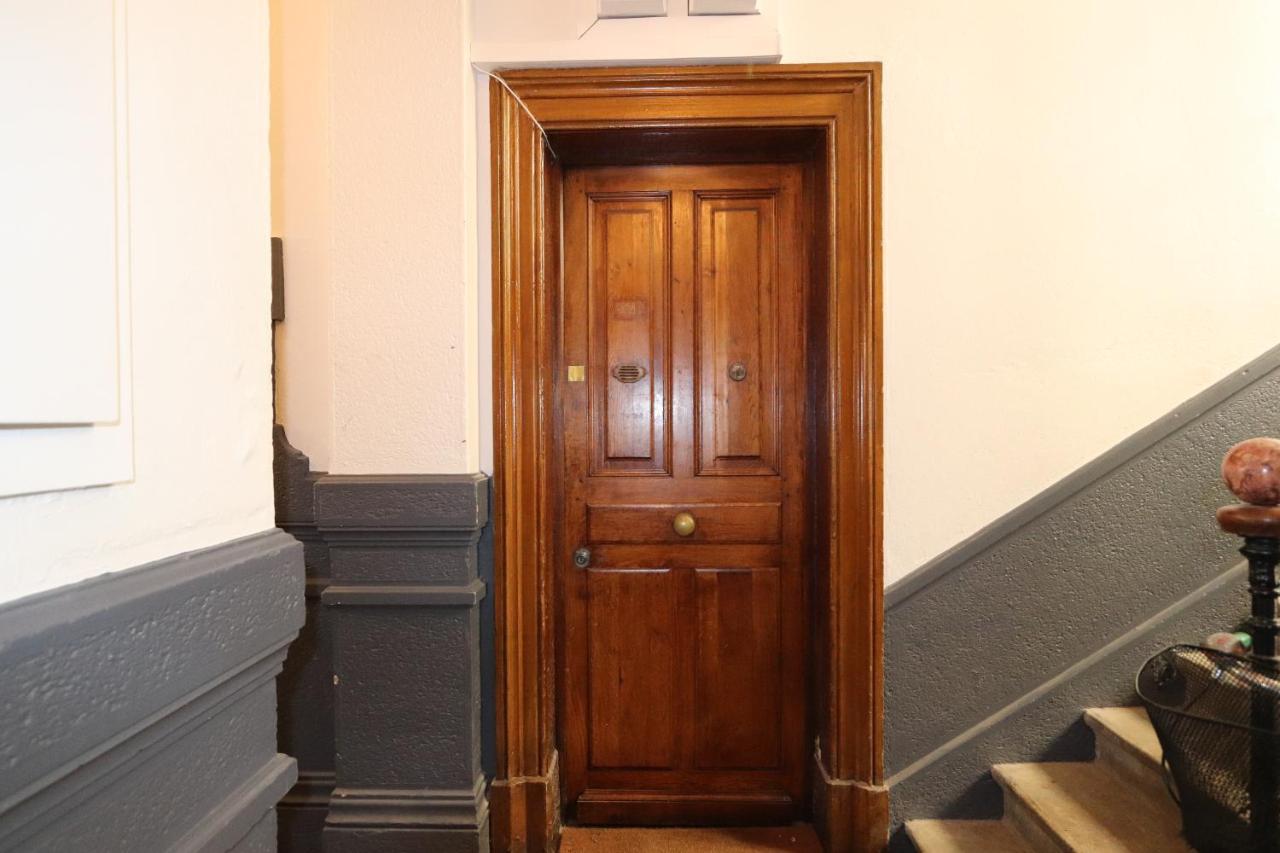 Cosy Appartement Lyon Valmy - Parking Dış mekan fotoğraf